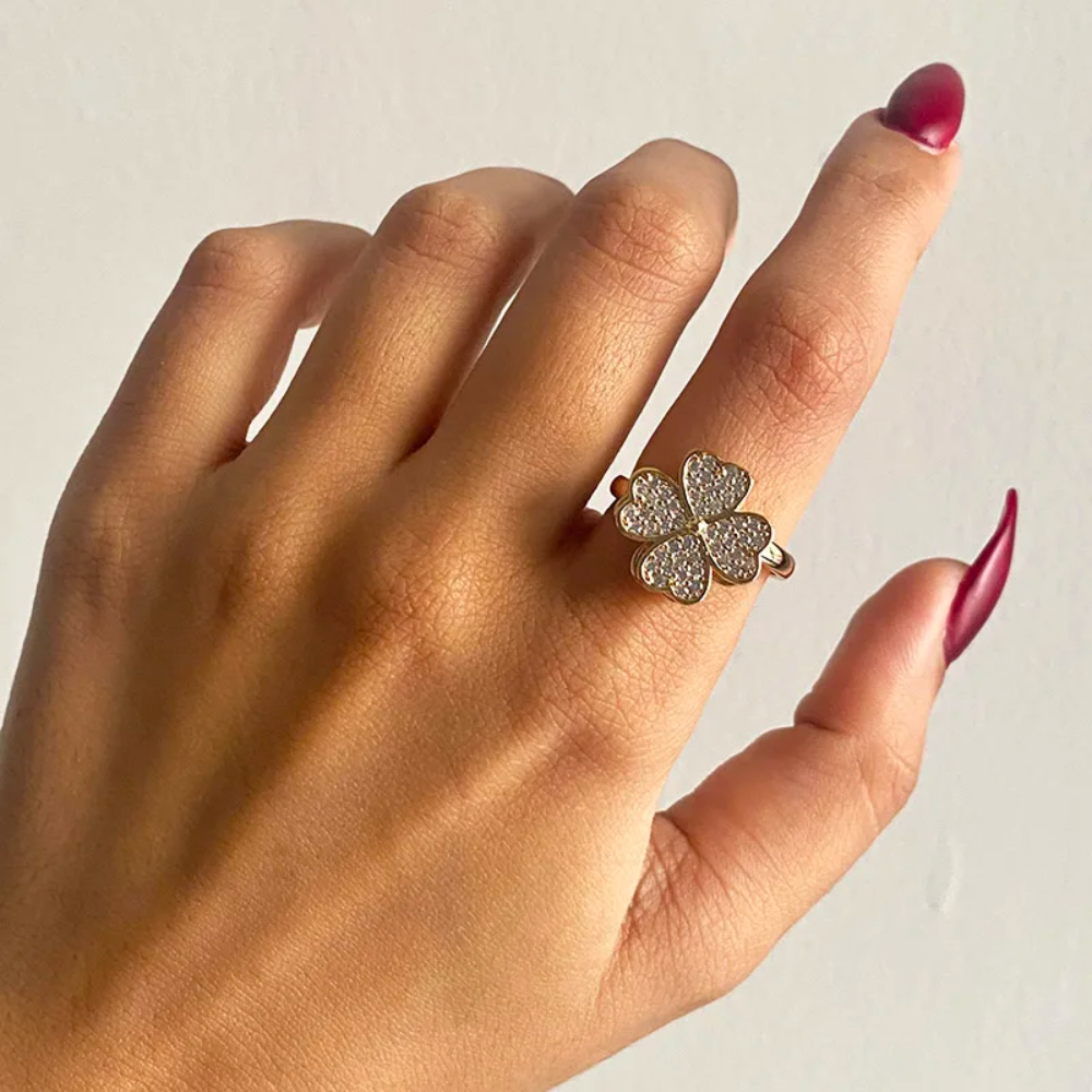 Women's Clover Ring - Image 3