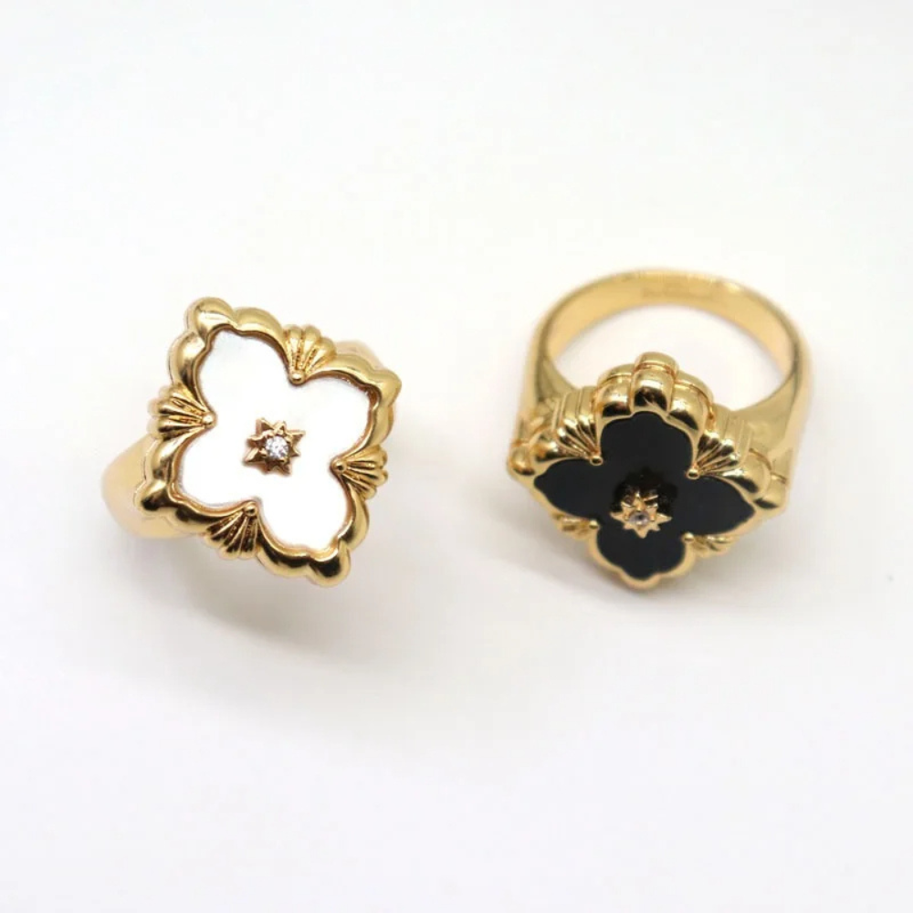 Clover Design Ring - Image 5