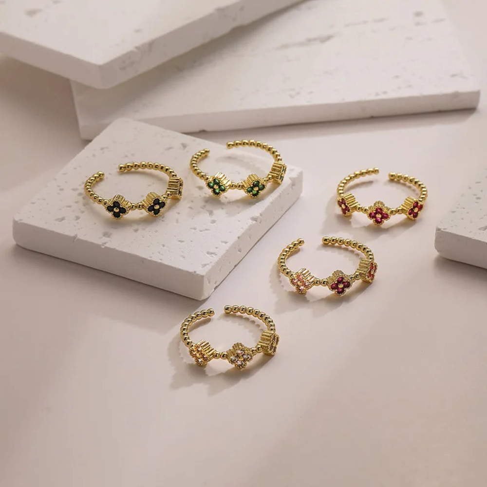 Trendy Clover Ring - Image 6