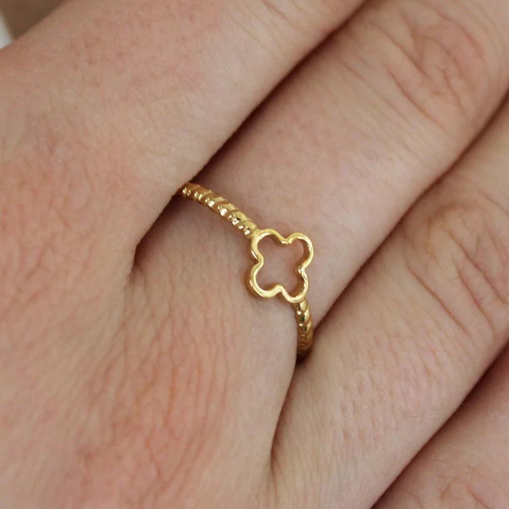 Gold Clover Ring - Image 2