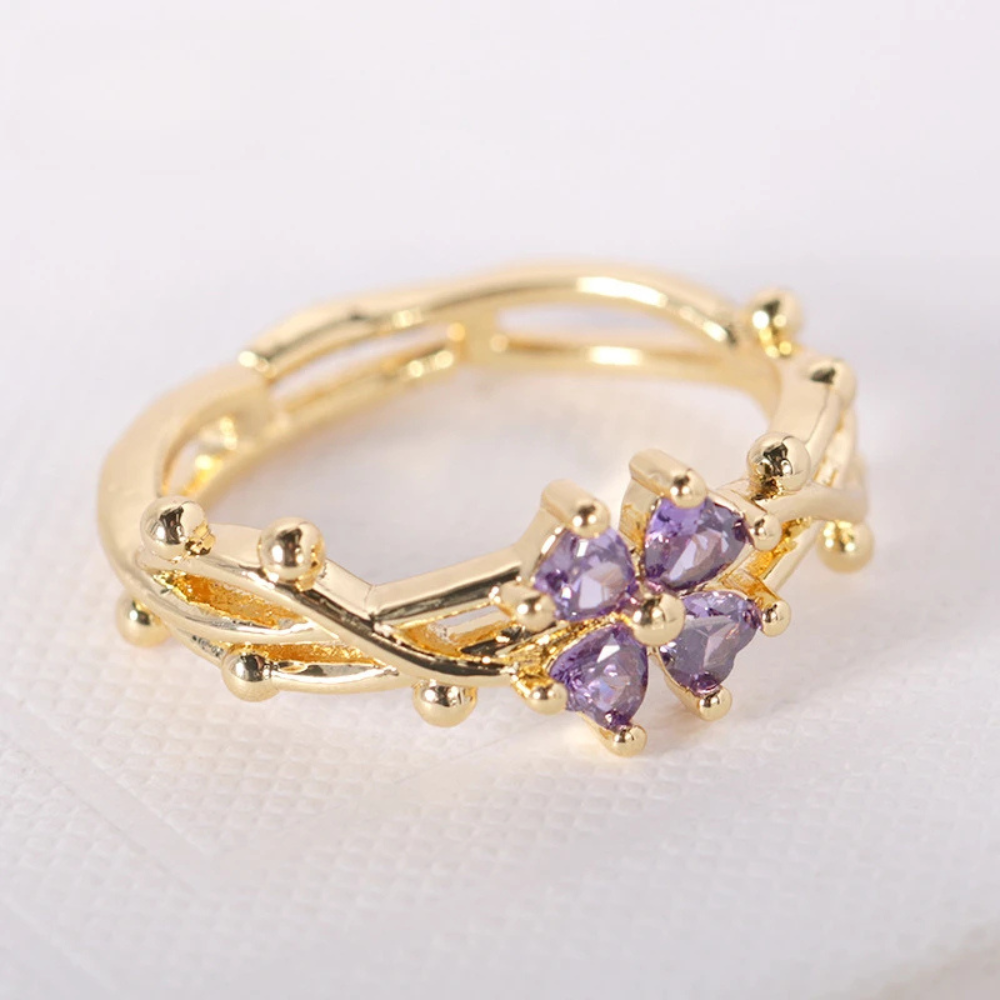 Romantic Clover Ring - Image 3