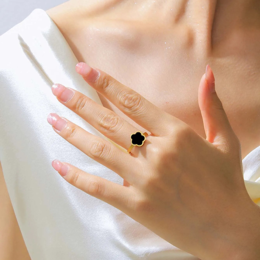 Color Clover Ring - Image 5