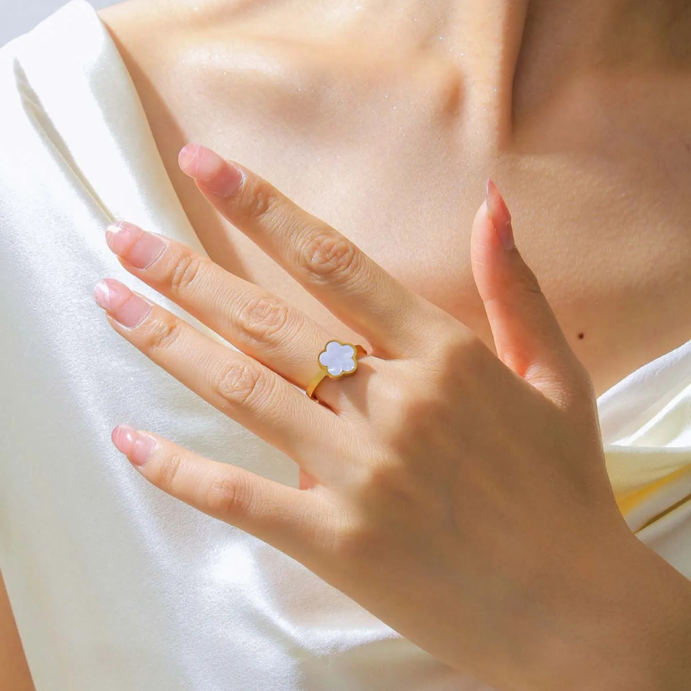Color Clover Ring - Image 6