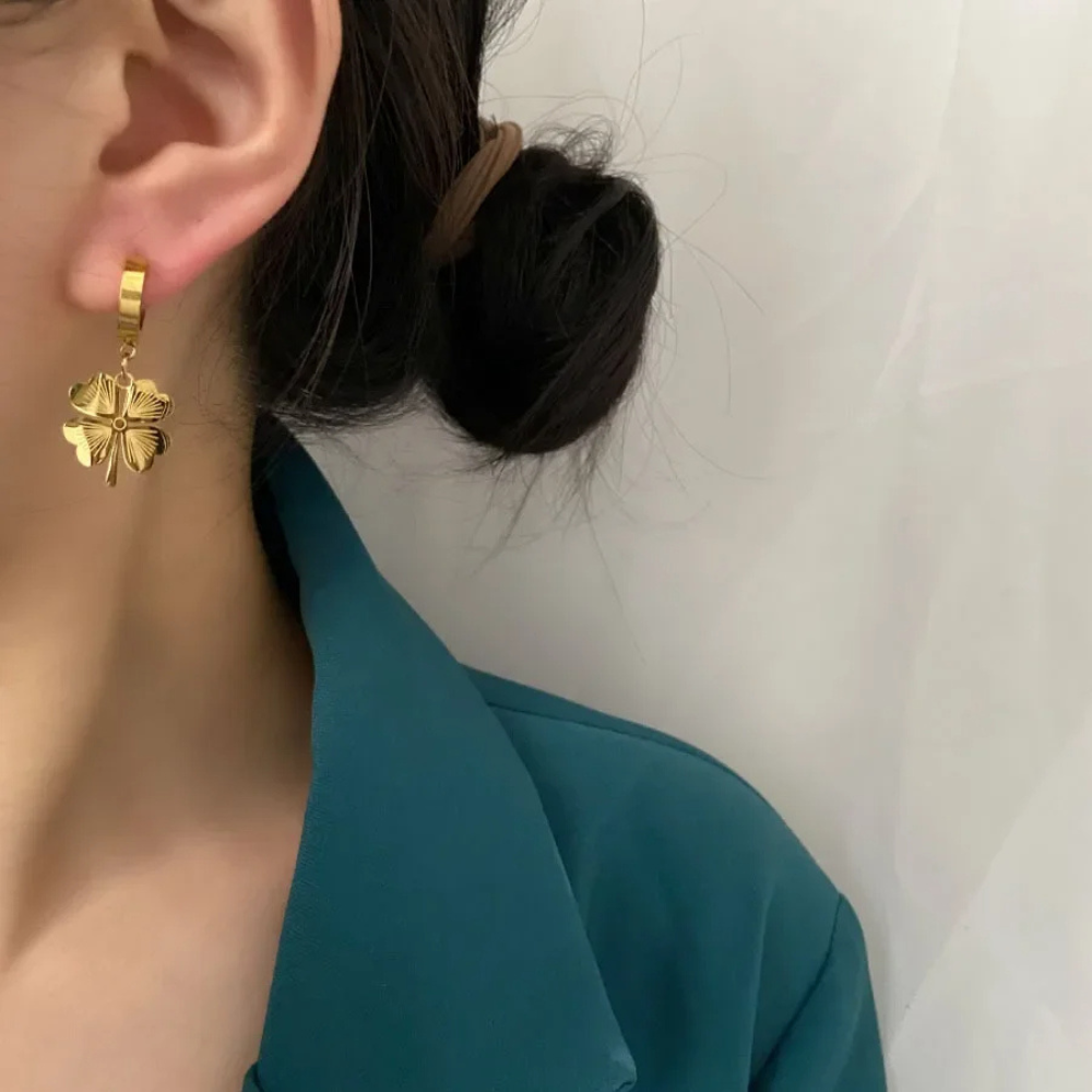 4 Leaf Clover Earrings - Image 3