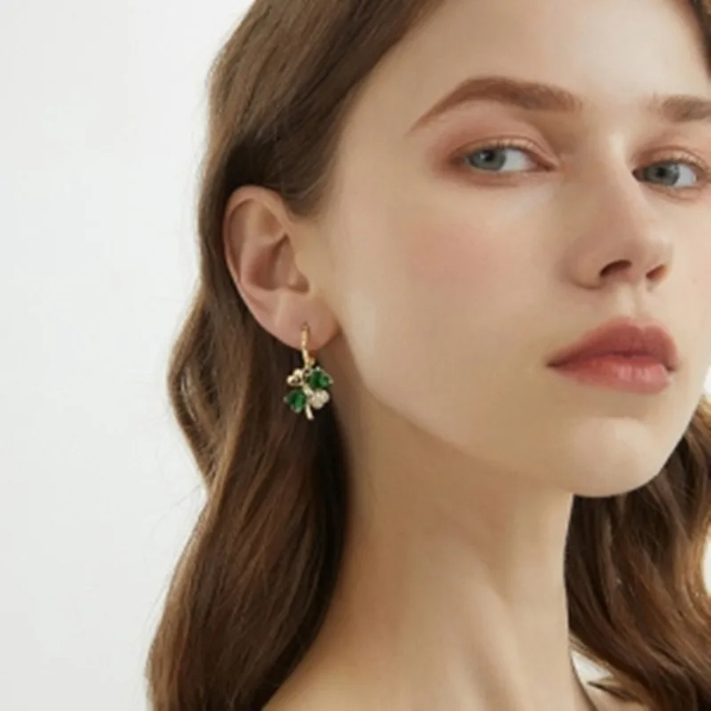 Pauline Clover Earrings - Image 4