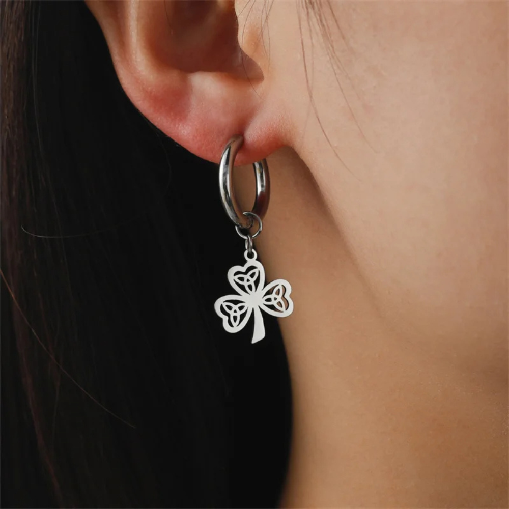 Ariane Clover Earrings - Image 4