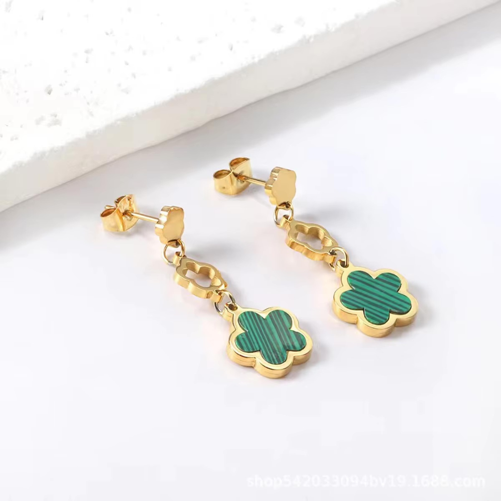Mother of Pearl Clover Earrings - Image 8