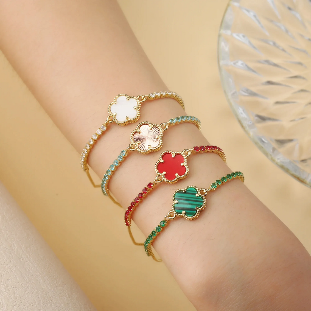 Luxury Clover Bracelet - Image 15