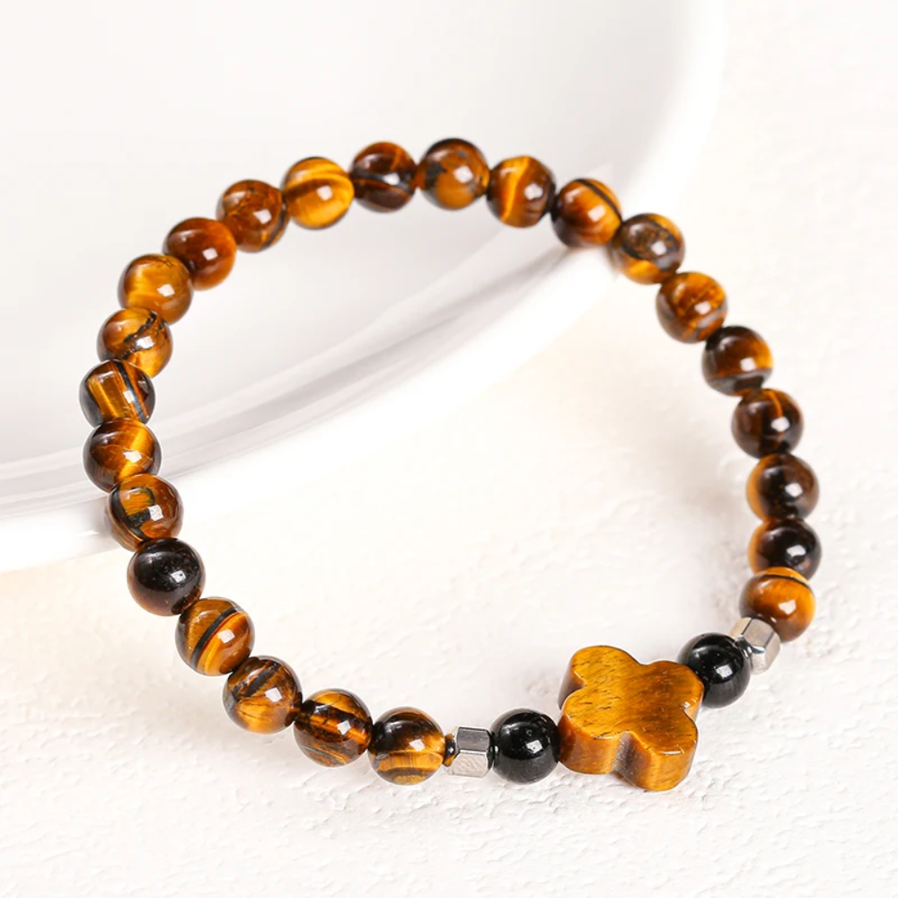 Clover Pearl Bracelet - Image 3