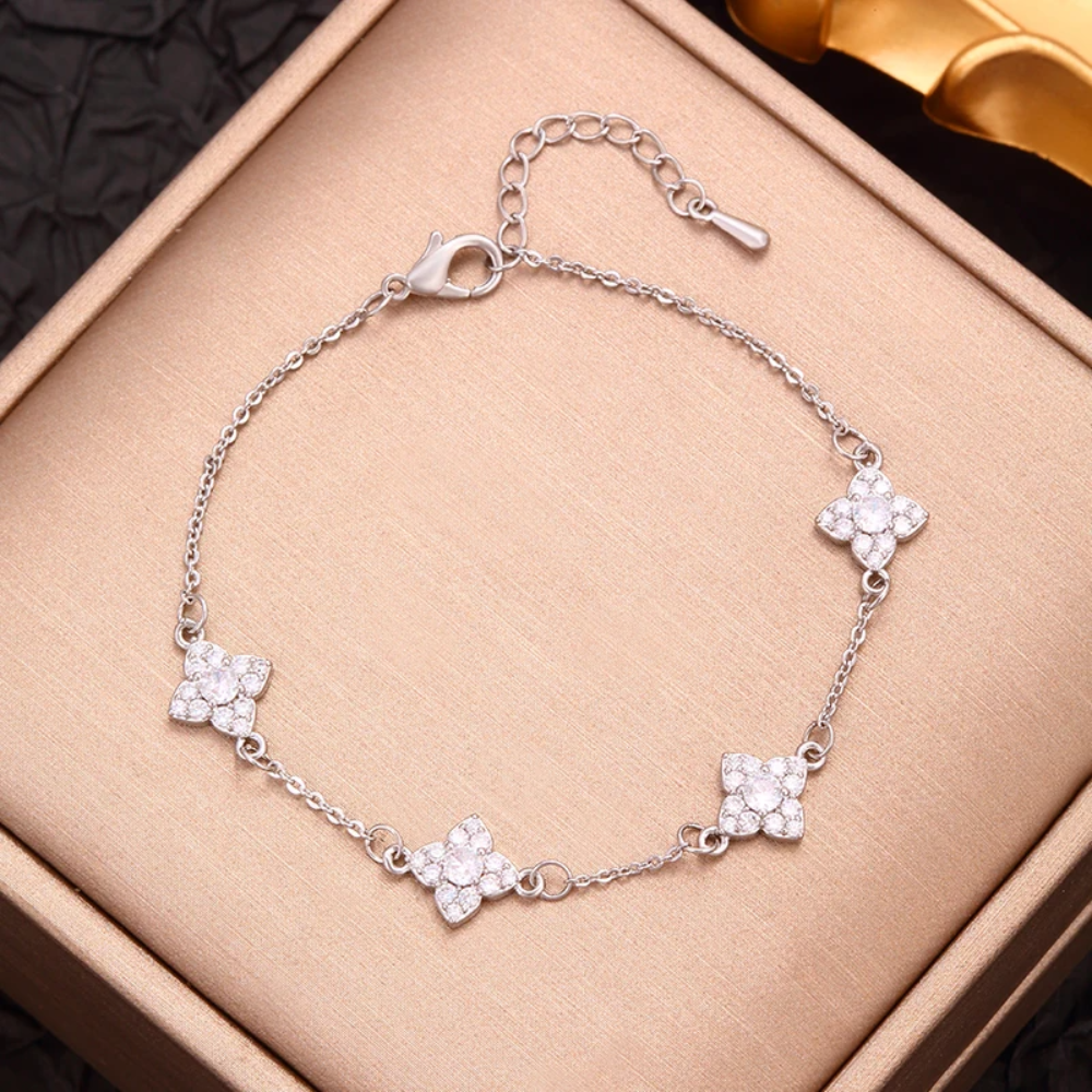 Clover Stone Bracelet - Image 4