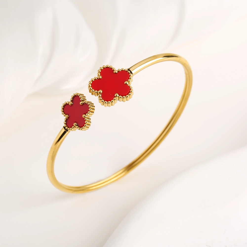 Red Clover Bangle Bracelet - Image 2