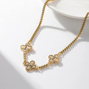 Clover Name Necklace