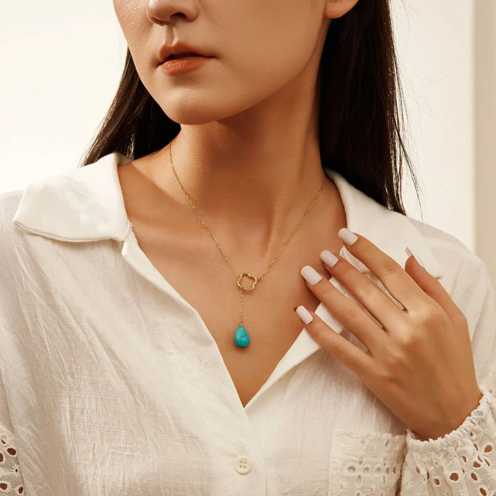 Turquoise Clover Necklace - Image 3