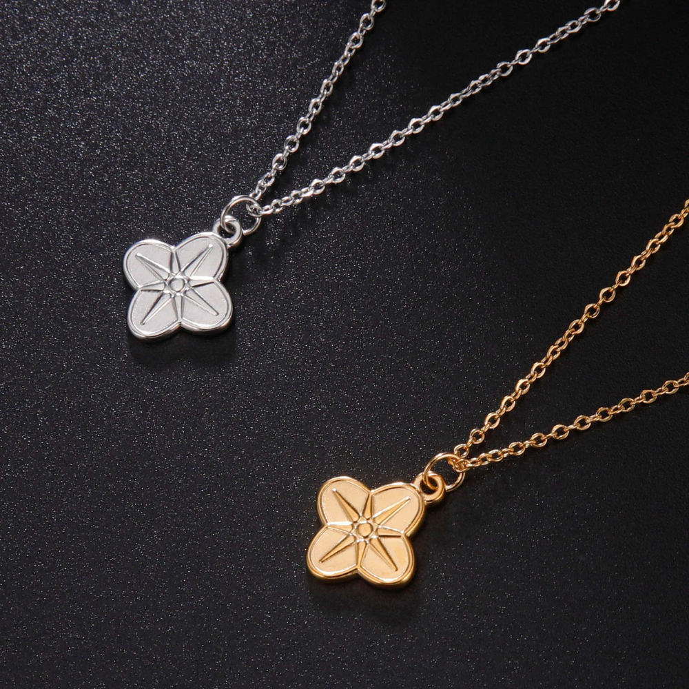 Women's Clover Necklace - Image 3