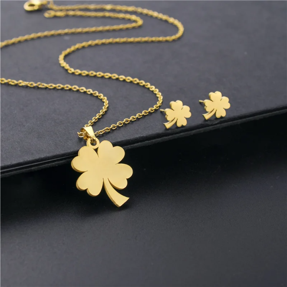 Stainless Steel Clover Necklace - Image 3