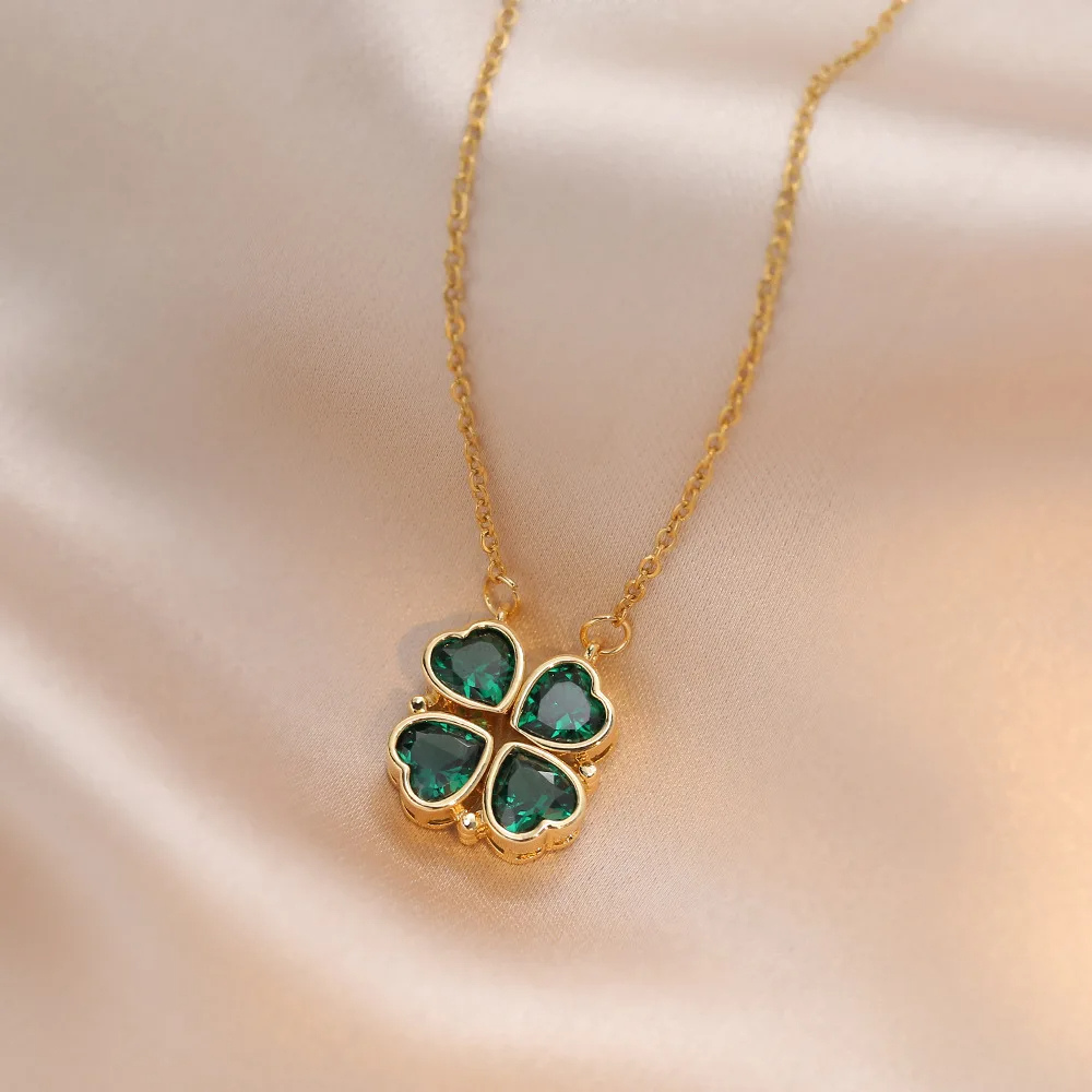 Green Clover Necklace - Image 2
