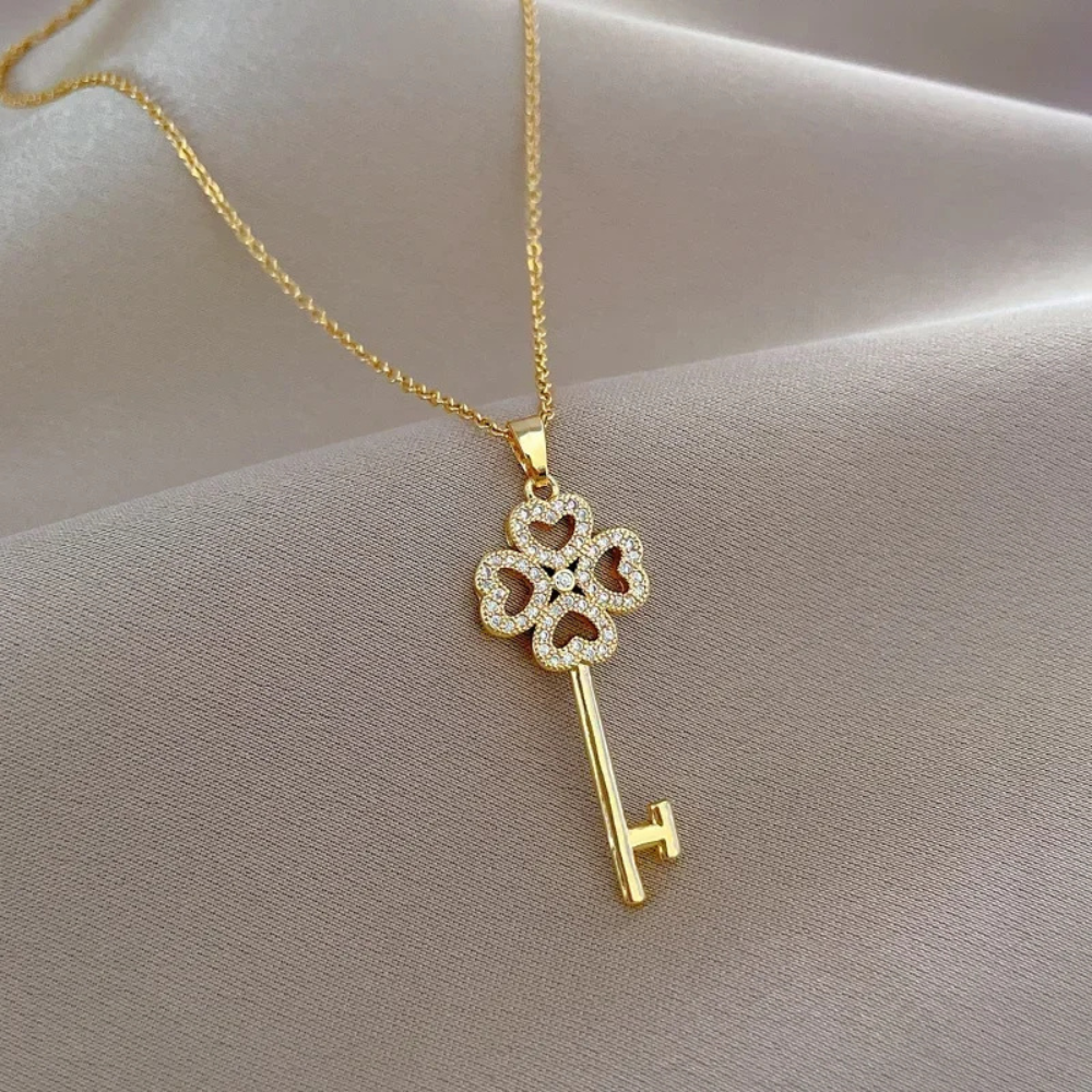 Clover Key Necklace - Image 3