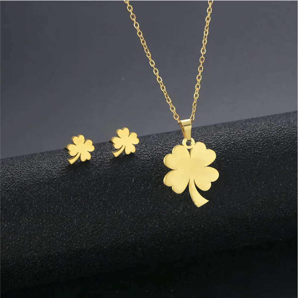 Stainless Steel Clover Necklace - Image 4