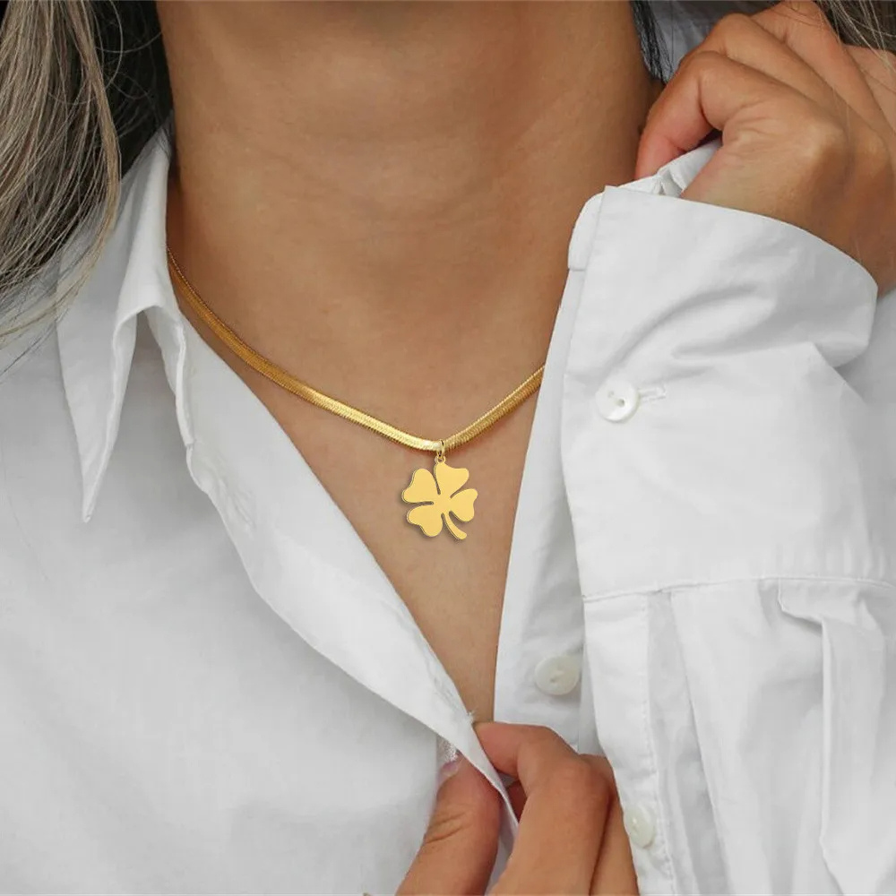 Golden Clover Necklace - Image 4