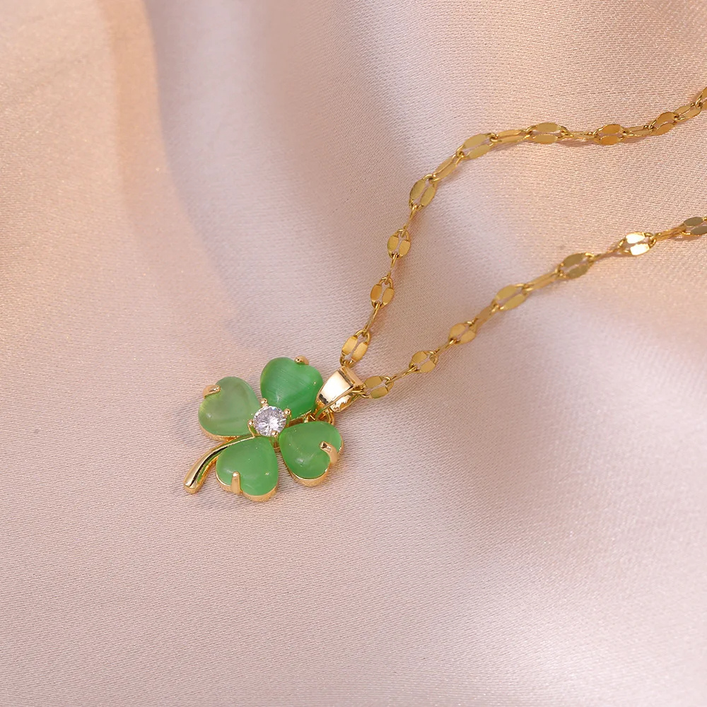 Color Clover Necklace