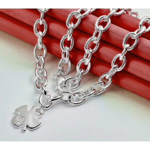 Five Clover Necklace