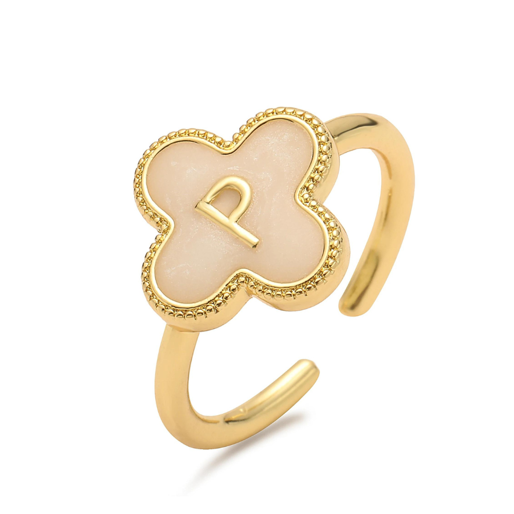 Initial Clover Ring