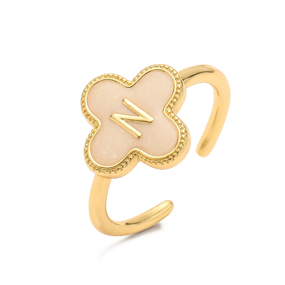 Initial Clover Ring