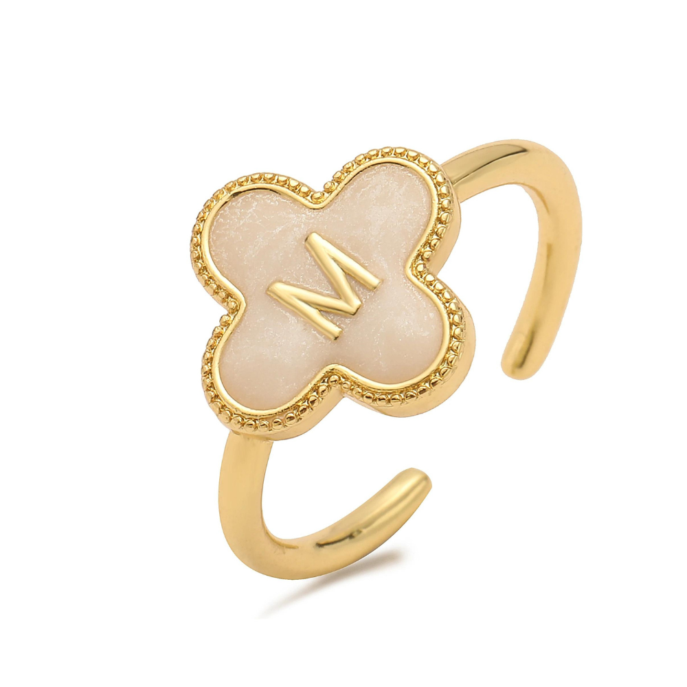 Initial Clover Ring