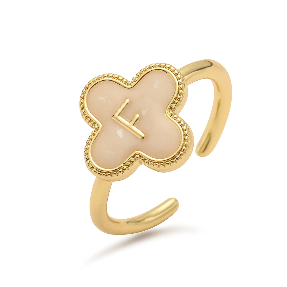 Initial Clover Ring