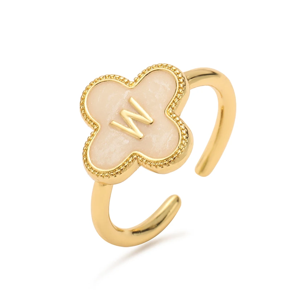 Initial Clover Ring