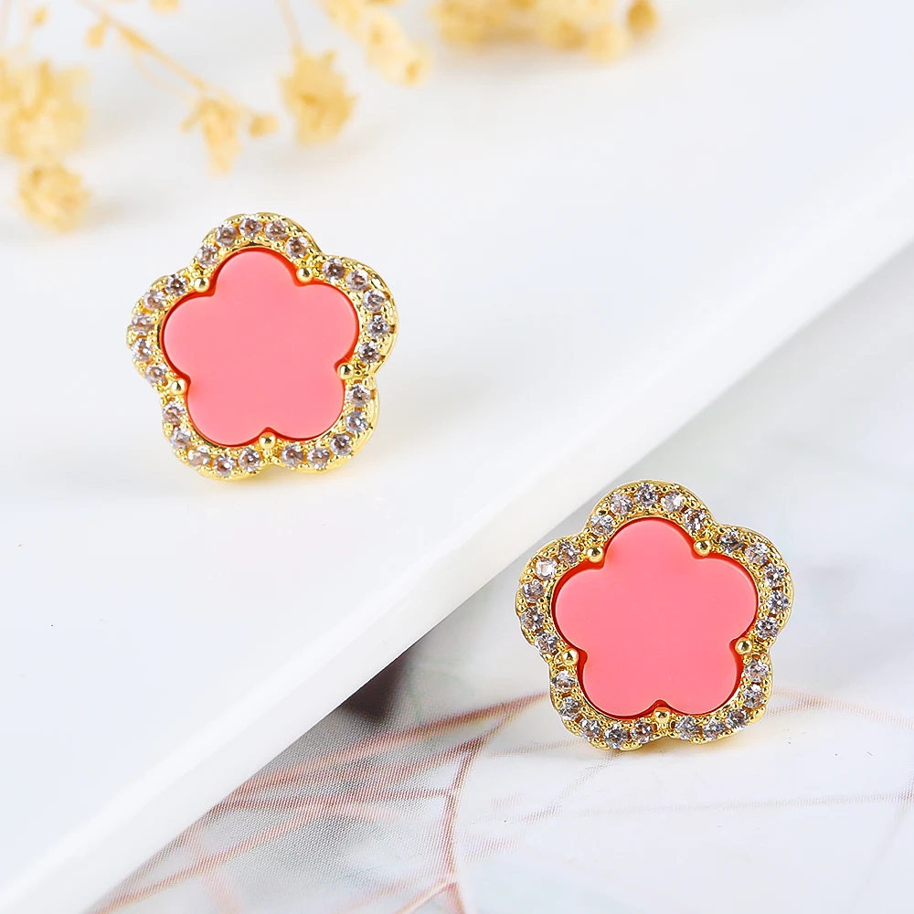 Lili Clover Earrings