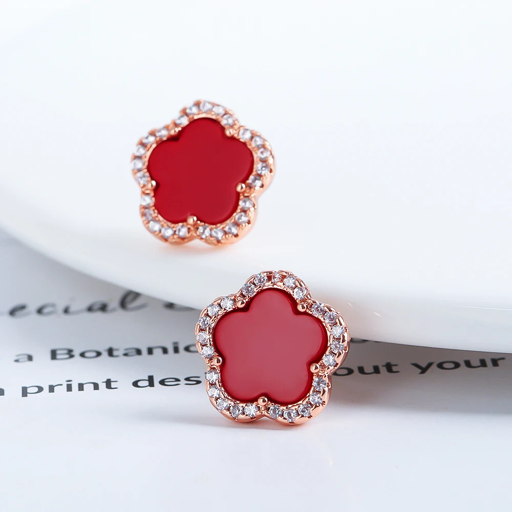 Lili Clover Earrings