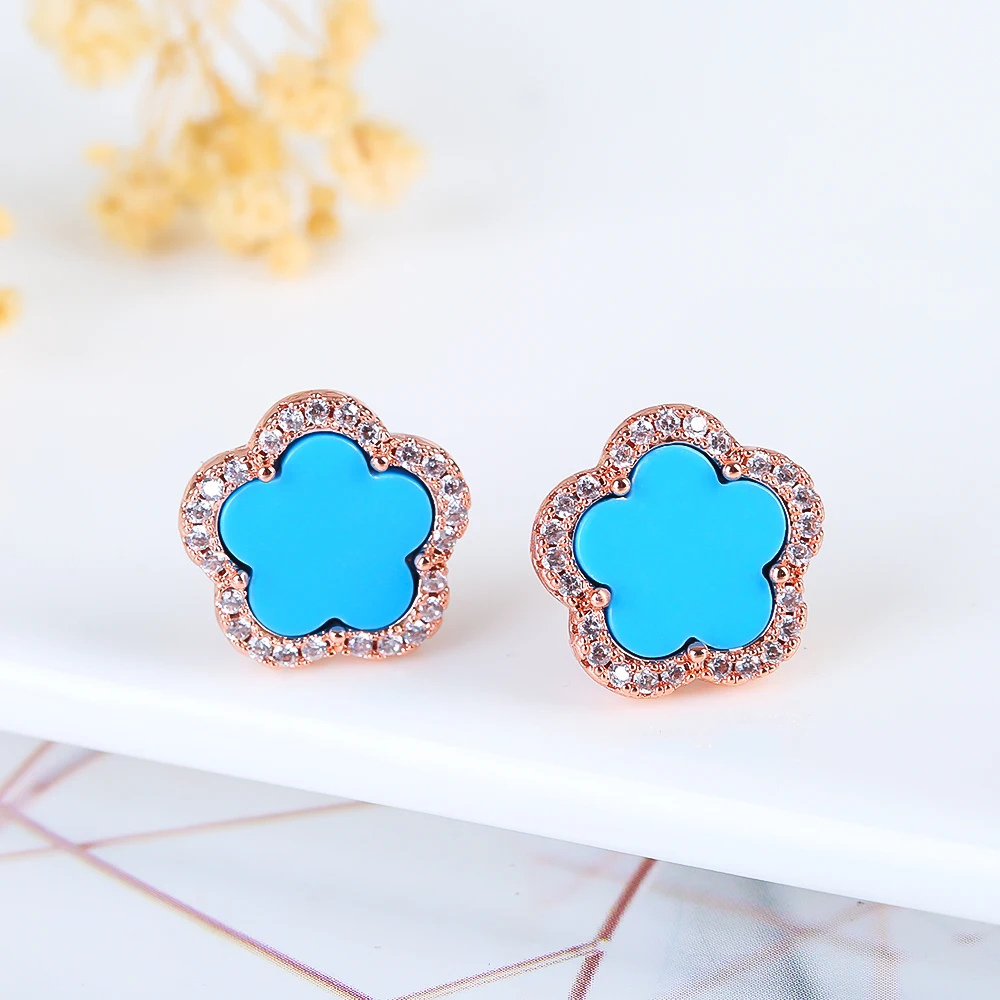 Lili Clover Earrings