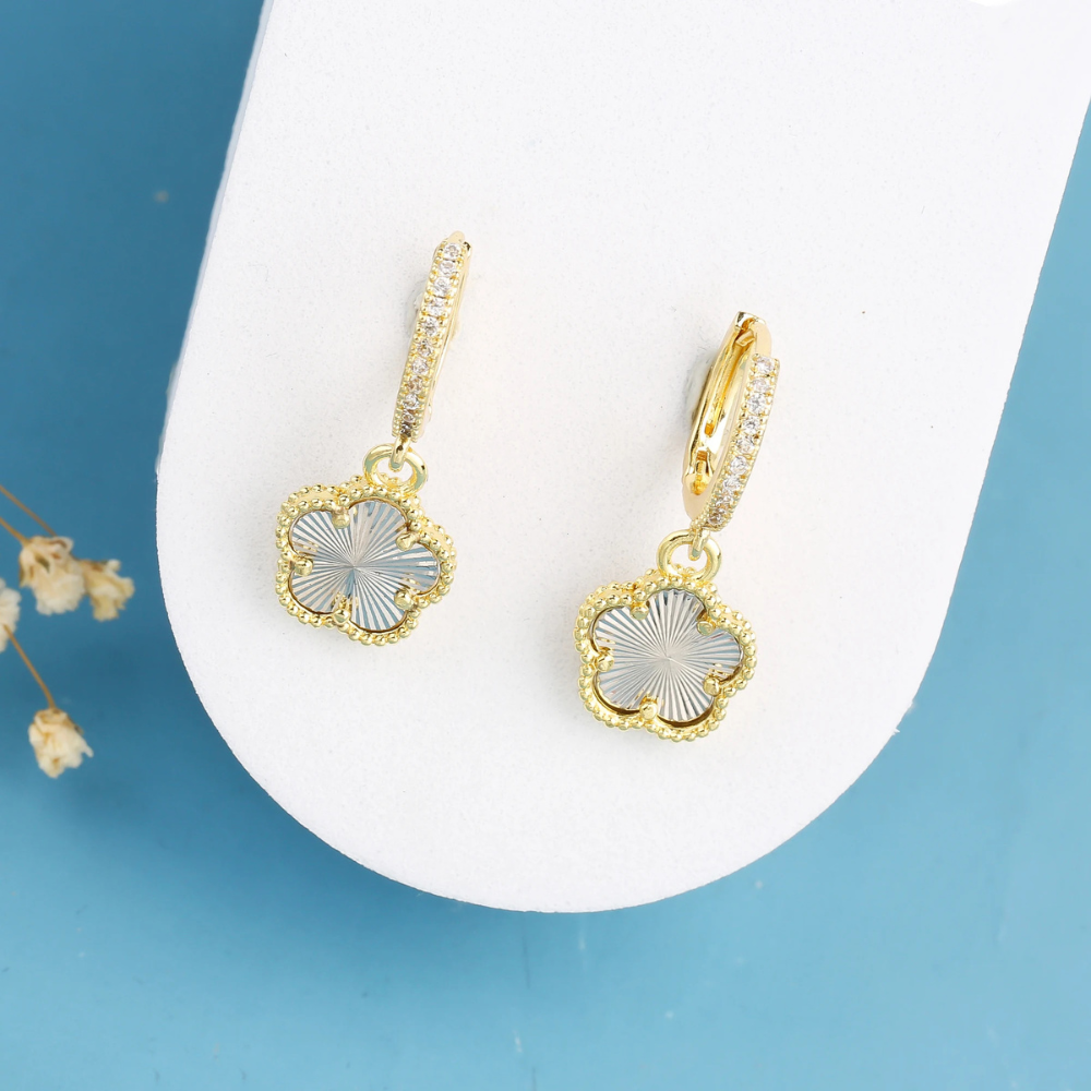 Lisa Clover Earrings