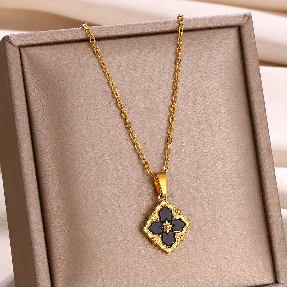 Luxury 4 Leaf Clover Necklace