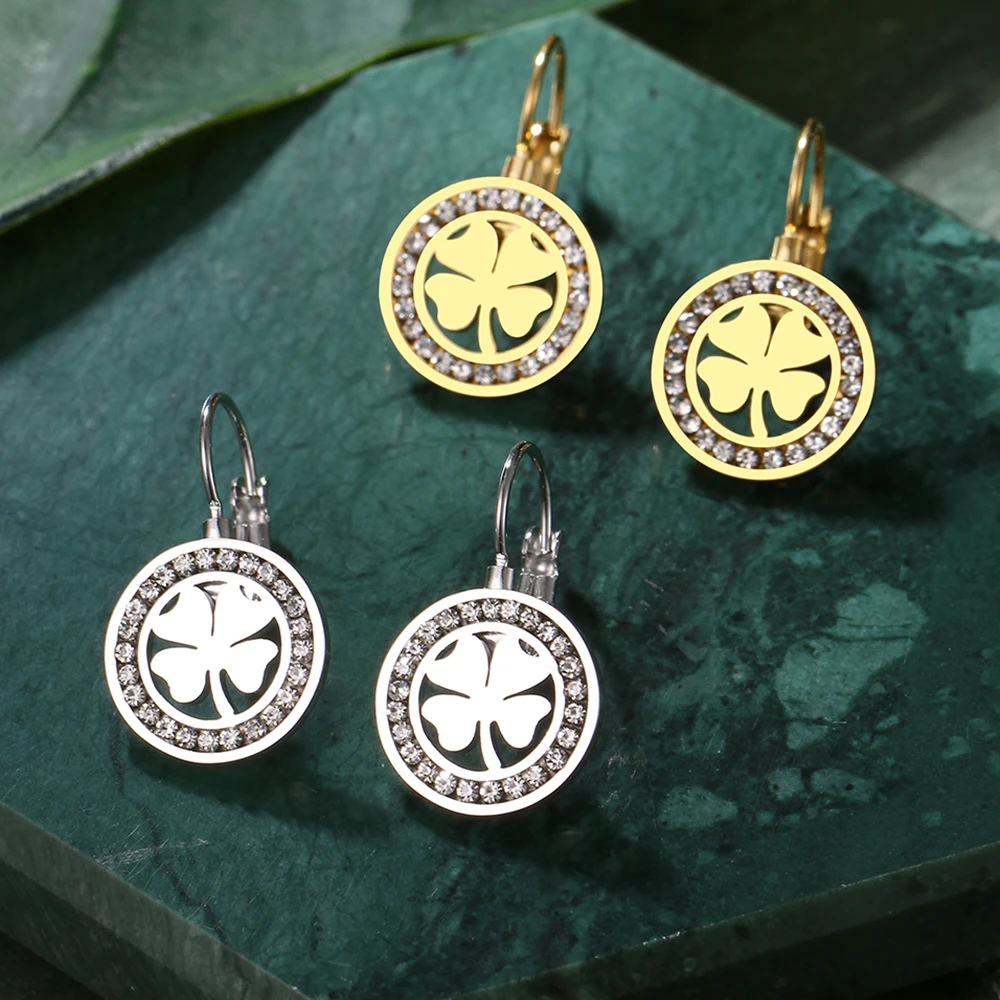 Round Clover Earrings