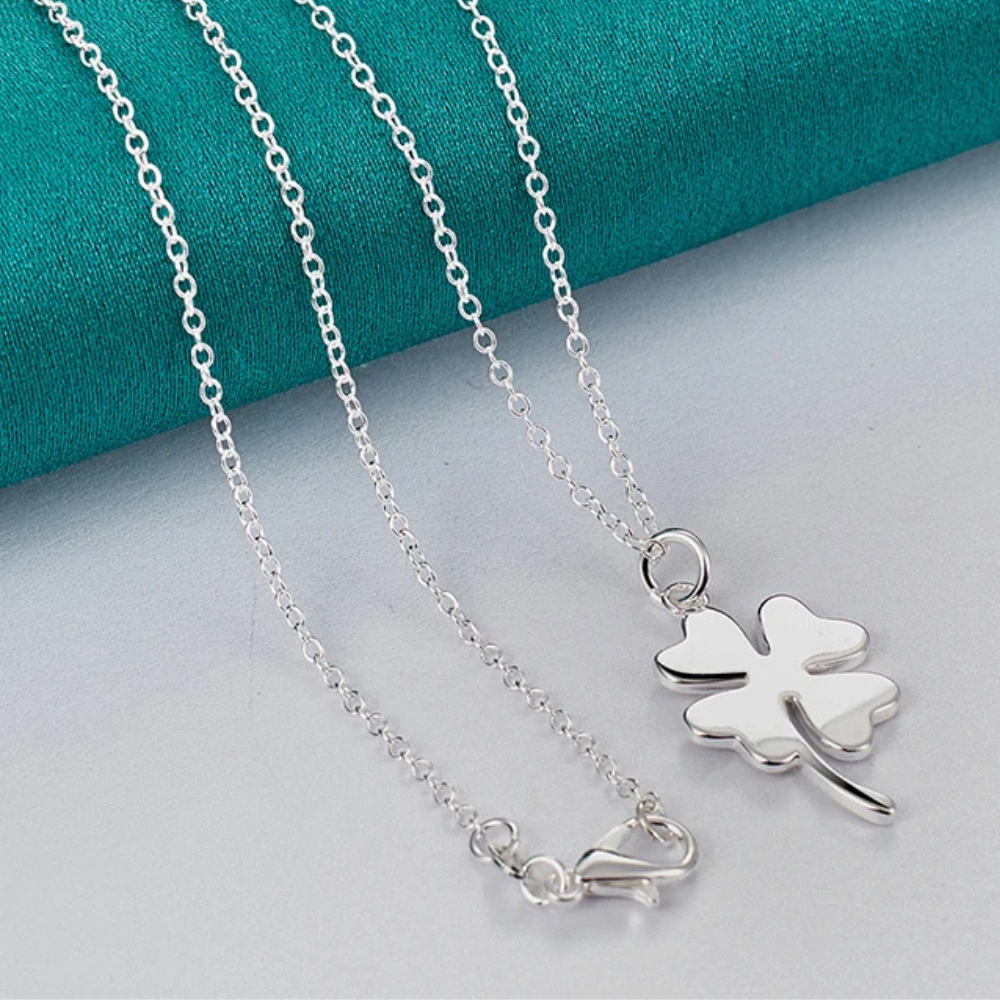 Simple Silver Clover Necklace