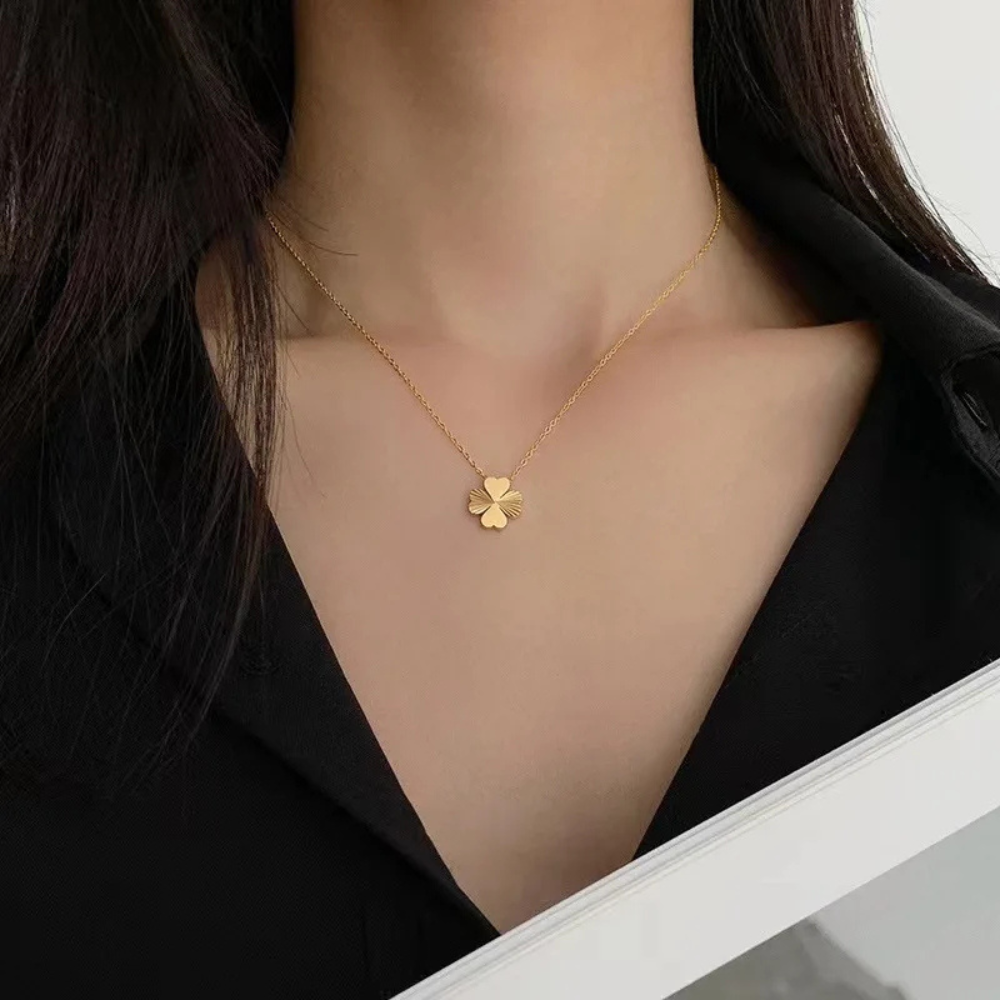 Four Hearts Clover Necklace - Image 2