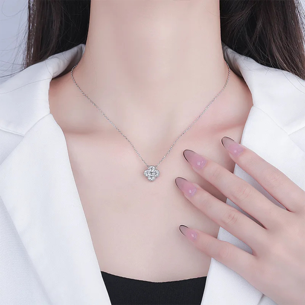 Sparkling Clover Necklace - Image 2