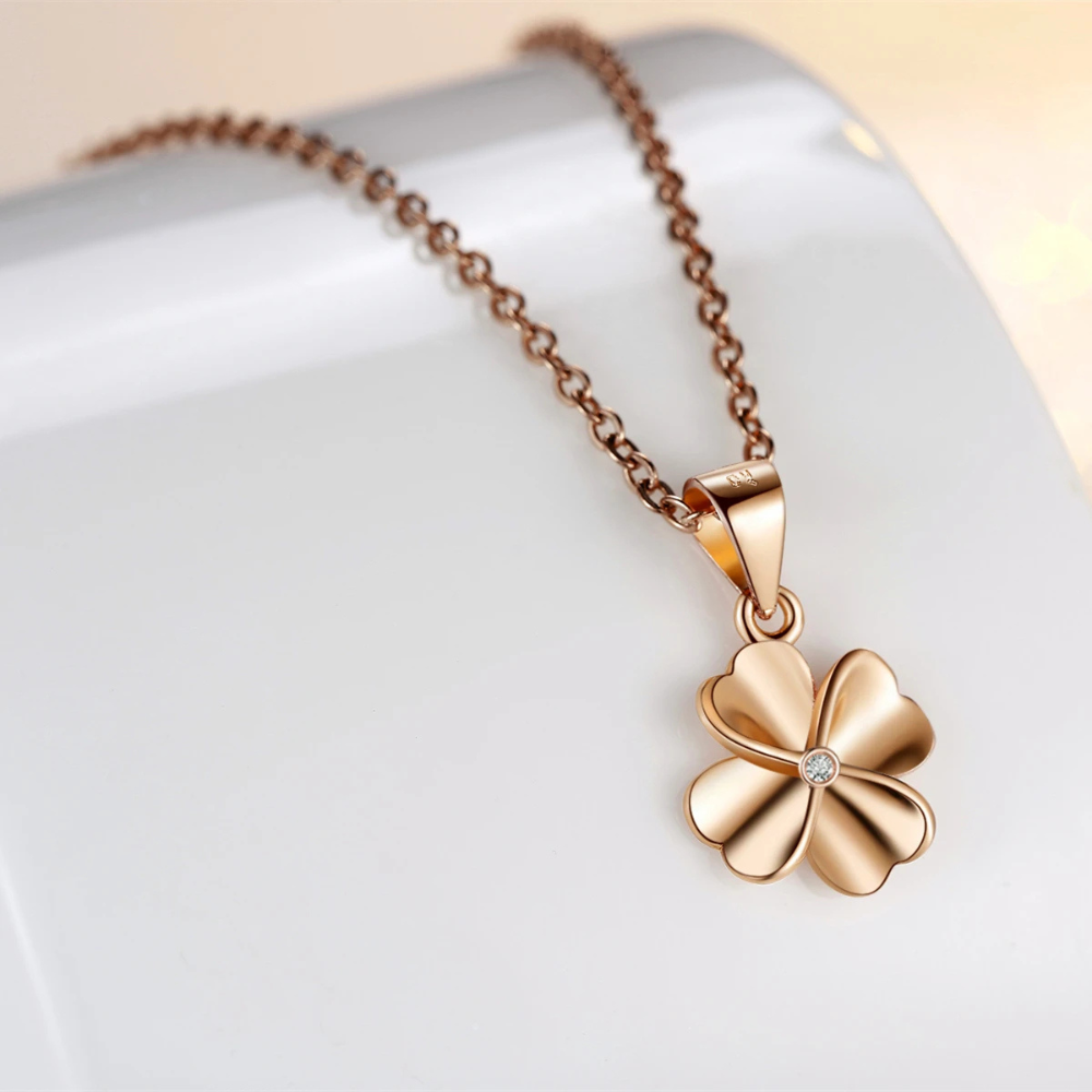 Rose Gold Hearts Clover Necklace - Image 3
