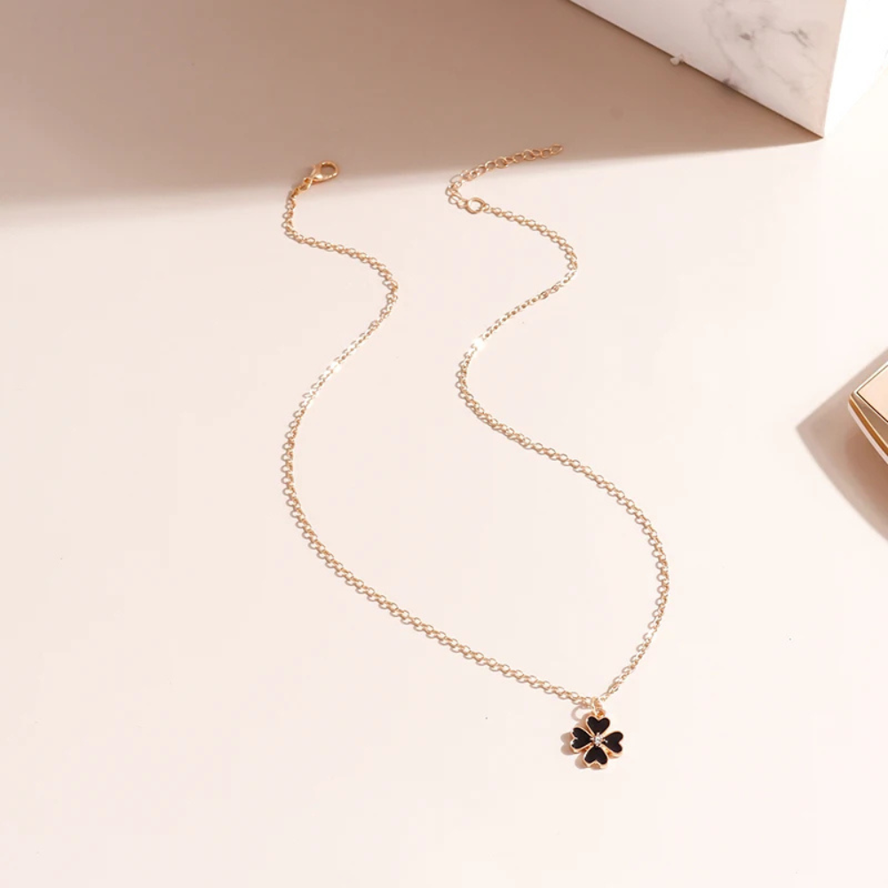 Rose Gold and Black Clover Necklace - Image 4