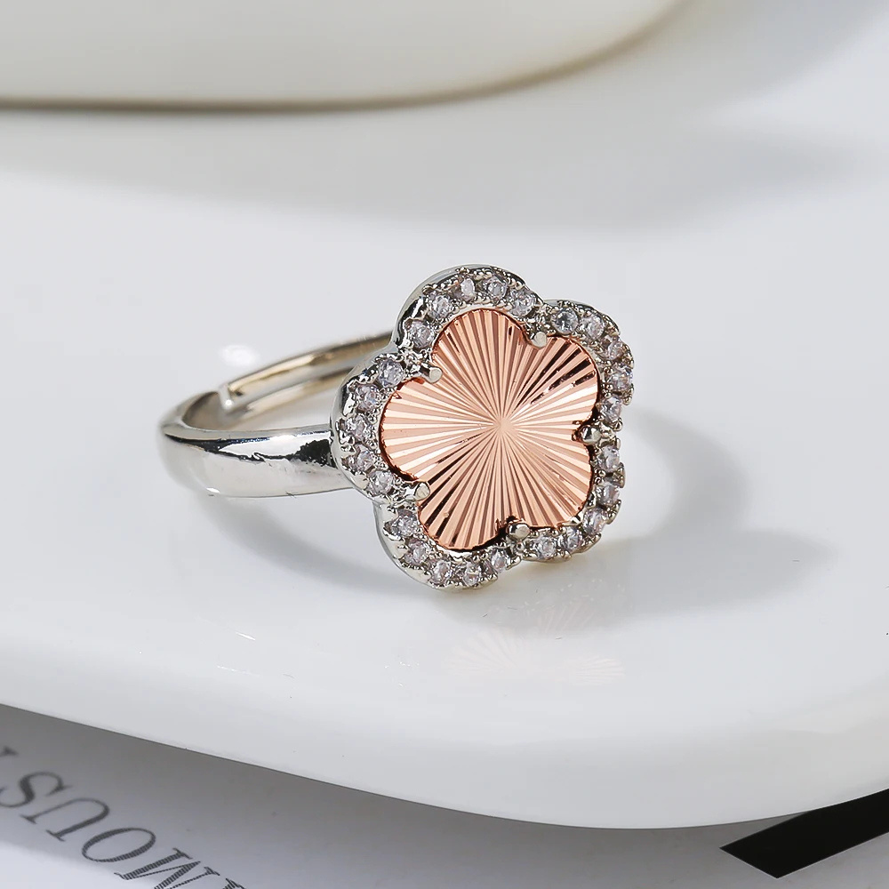 Silver and Rose Gold Clover Ring - Image 2