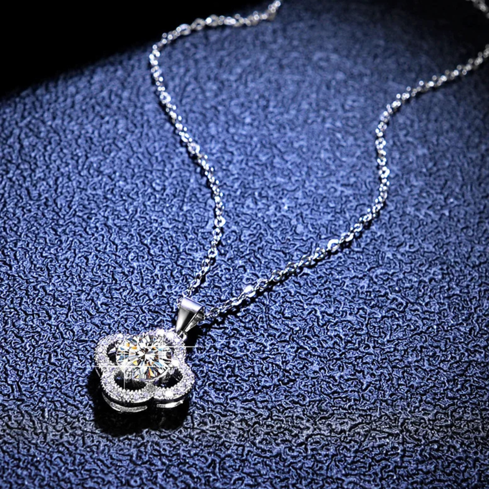 Clover and Solitaire Necklace - Image 4