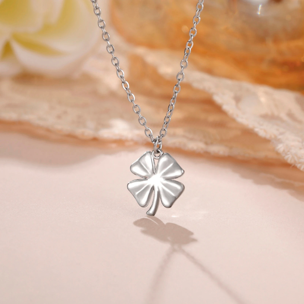 Elegant Clover Necklace - Image 7