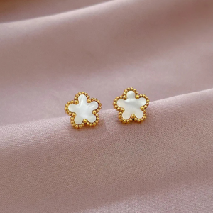 White Clover Earring